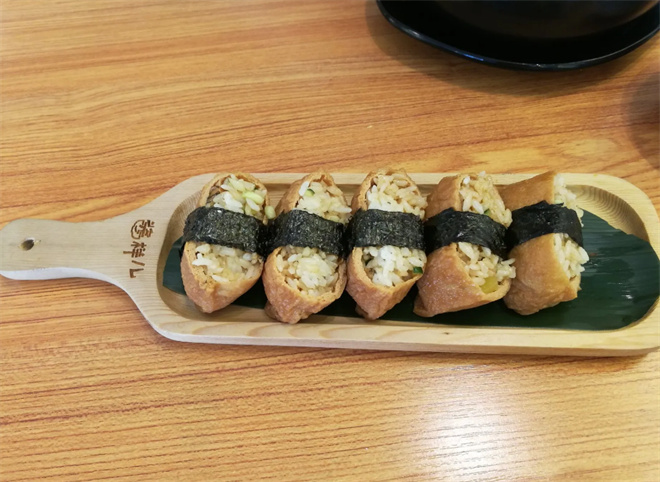 酱样儿三文鱼石锅拌饭加盟