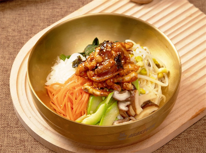 撒椒先生石锅拌饭加盟