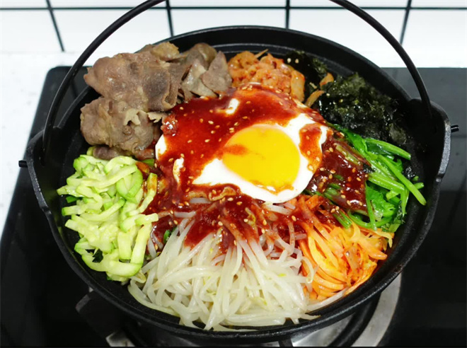 新韩尚韩式石锅拌饭加盟