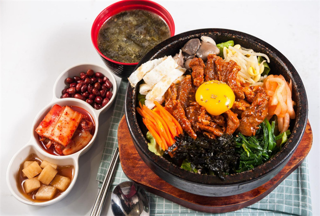 韩缘道石锅拌饭