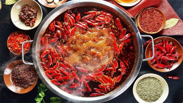 仟红焰市井老火锅加盟