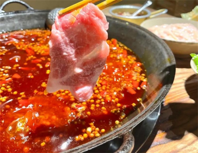 嘿毛躁重庆老火锅加盟