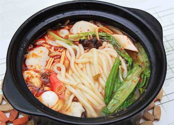 张小乔骨汤米线加盟