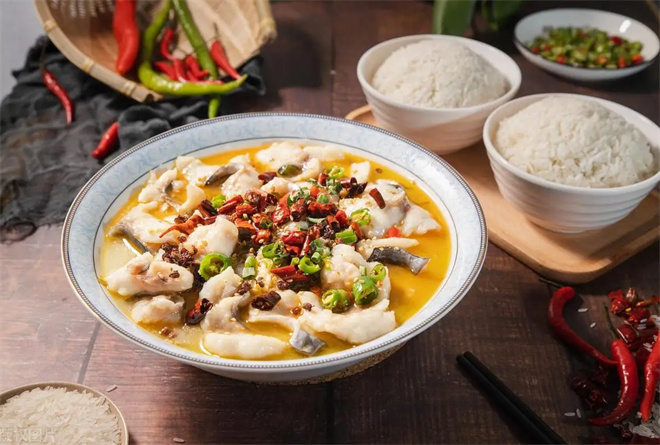 魚掌勺下飯酸菜魚