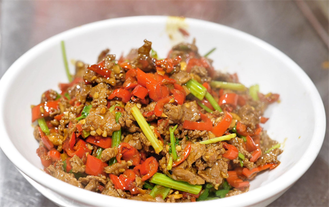 湘辣辣现炒黄牛肉加盟