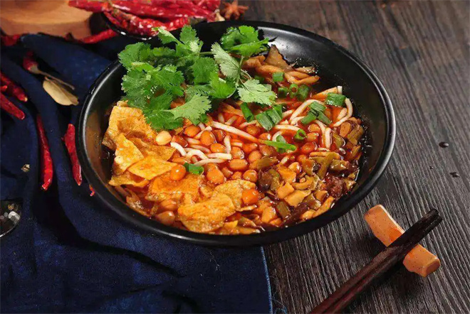 陆小宽螺蛳粉加盟