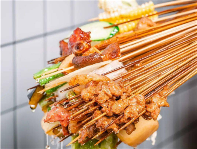 李老三油炸串串香 李老三油炸串串香