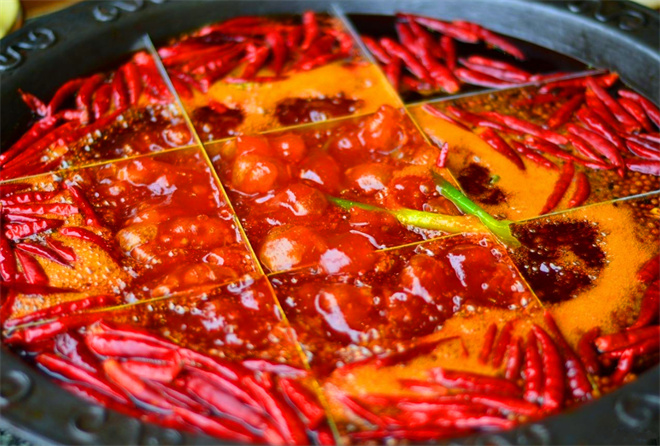 辣山丰老重庆火锅 辣山丰老重庆火锅