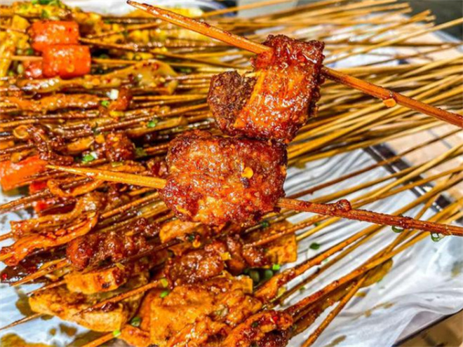 垒垒家炸串加盟