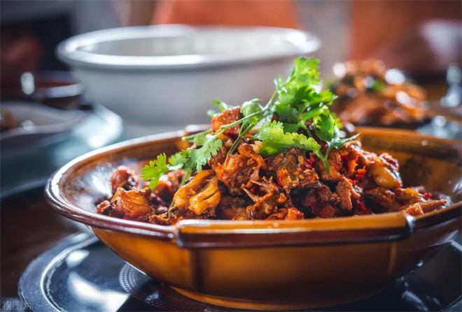 嘟享吃鸡公煲加盟