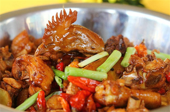 嘟享吃鸡公煲加盟