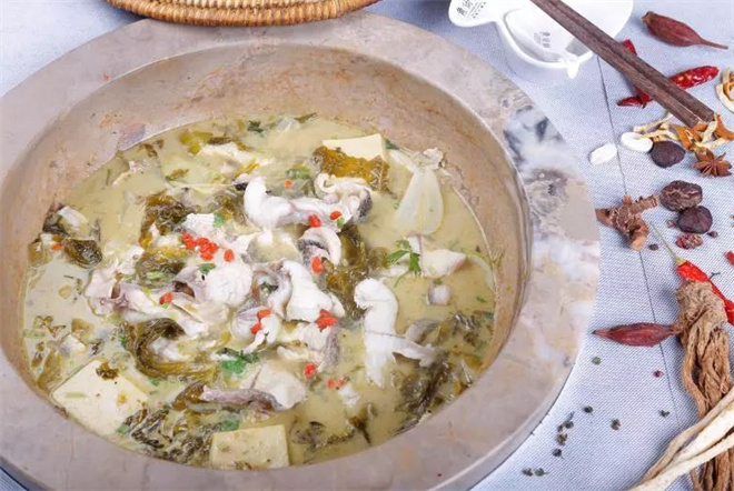 蒸蒸日尚石锅鱼加盟