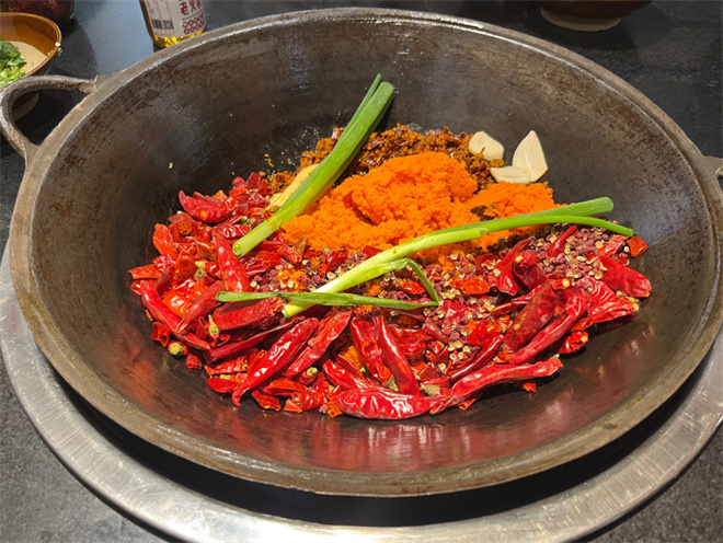 渝井鲤重庆老火锅