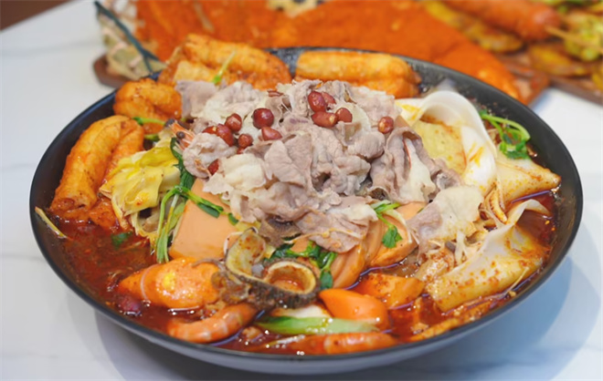 麻顶天麻辣烫加盟