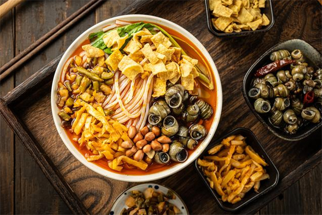 三鲜螺蛳粉加盟