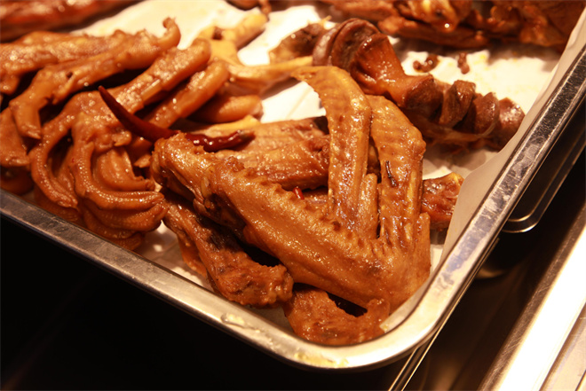 哈八珍熟食城