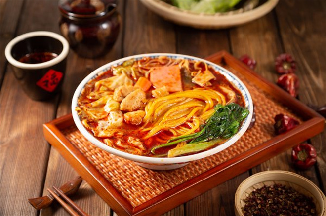 喜辣猫干汁大碗麻辣烫 喜辣猫干汁大碗麻辣烫