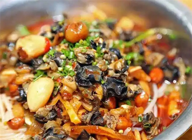 翠翠螺蛳粉加盟