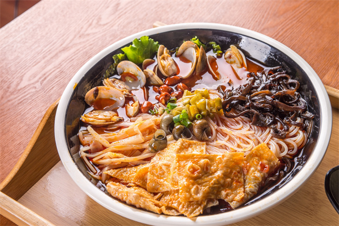 翠翠螺蛳粉加盟