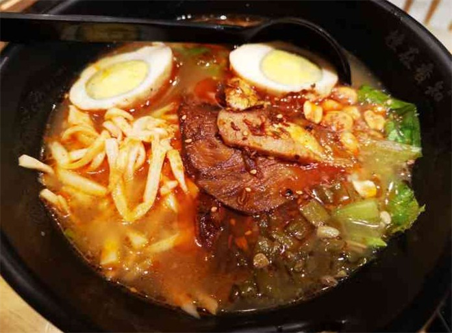 桂在香知桂林米粉加盟