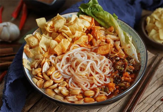 小钢碗老桂林米粉加盟