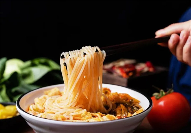 大桂卤桂林米粉加盟