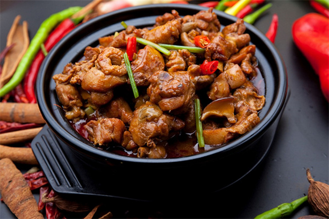 沈大厨黄焖鸡米饭