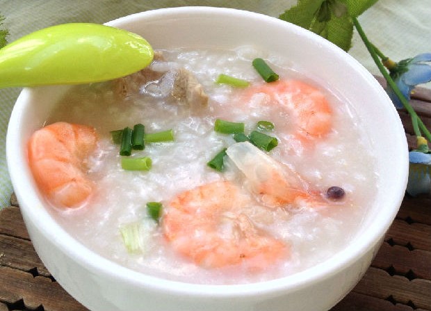 周小江现熬鲜粥加盟