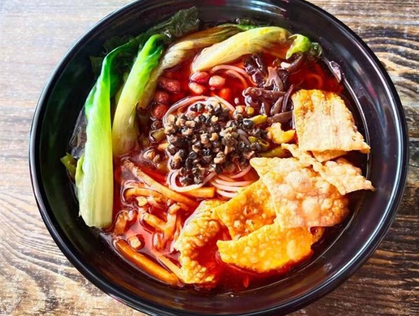 螺三岁螺蛳粉加盟