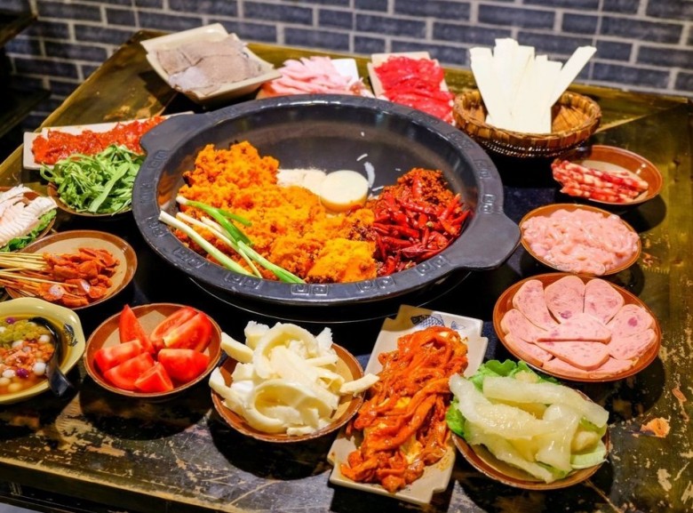 重庆龙洲湾老火锅