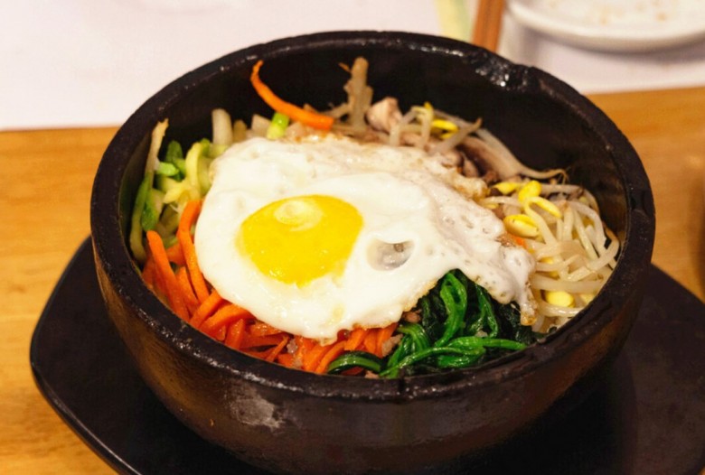 喜小韩延边石锅拌饭加盟