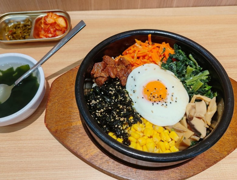 喜小韩延边石锅拌饭加盟