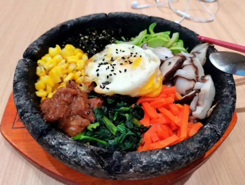 喜小韩延边石锅拌饭加盟