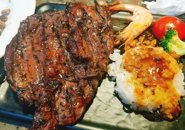 布罗城堡牛排海鲜自助餐厅加盟