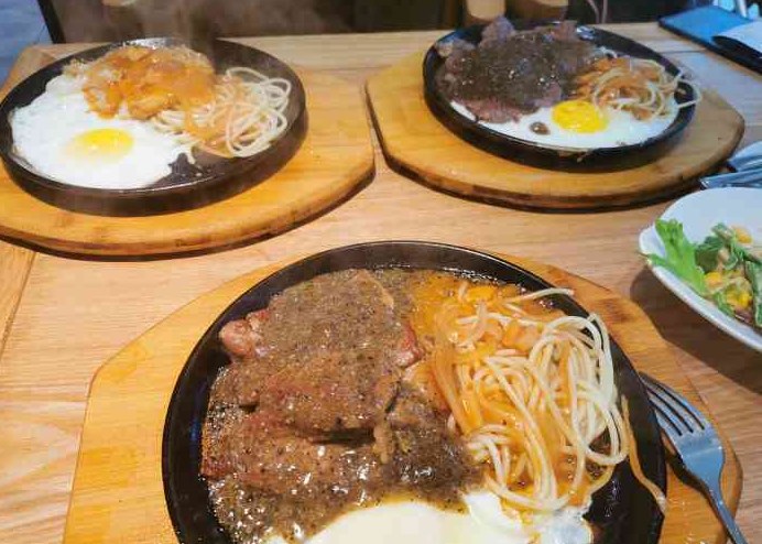 吉多利自助牛排加盟