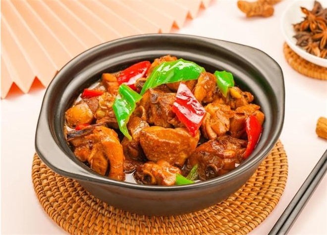 凤功夫黄焖鸡米饭加盟