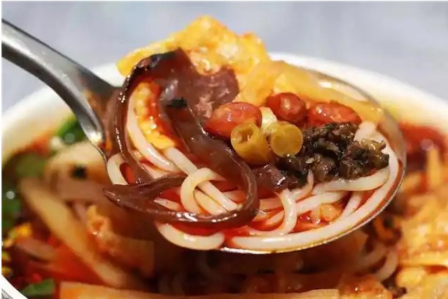 桂柳人家螺蛳粉加盟