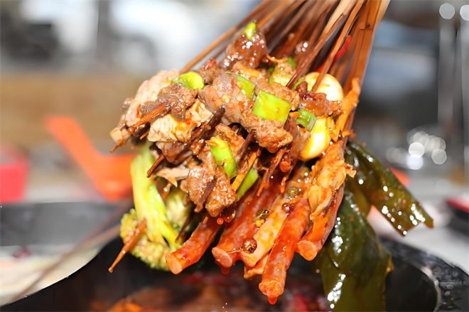 签哥签妹儿串串火锅加盟