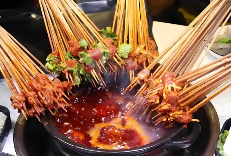 超岛串串火锅加盟