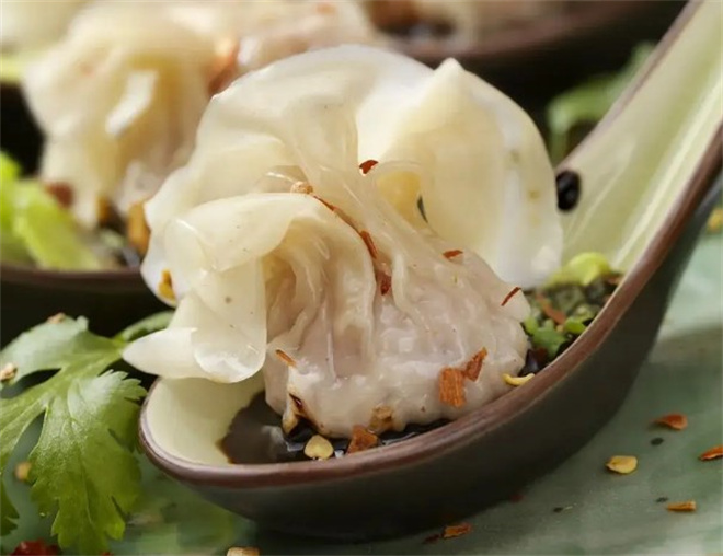 俏碗里新派上海馄饨