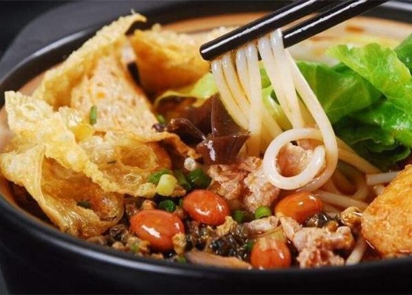 鼎钻螺蛳粉加盟