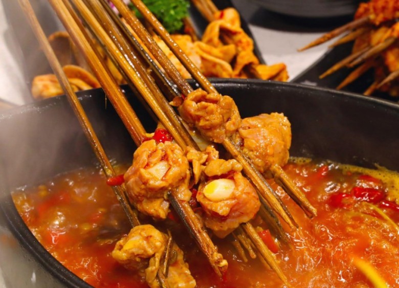 渝魅火锅串串香