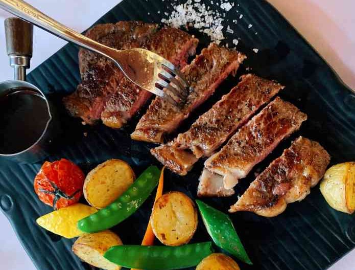 可红家牛排 可红家牛排