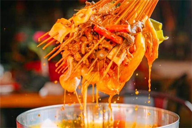 周俊串串香加盟