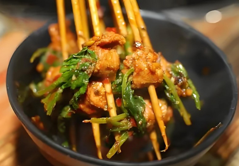 思川栈串串香加盟