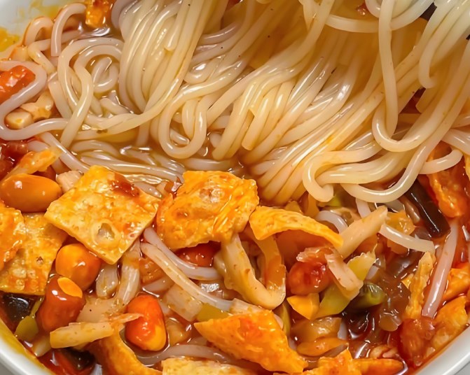 小妞螺蛳粉加盟