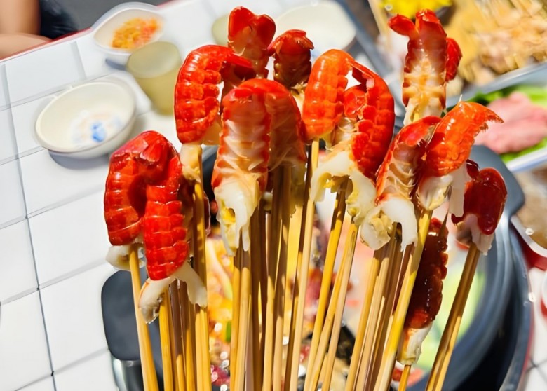 乐山大众串串香加盟