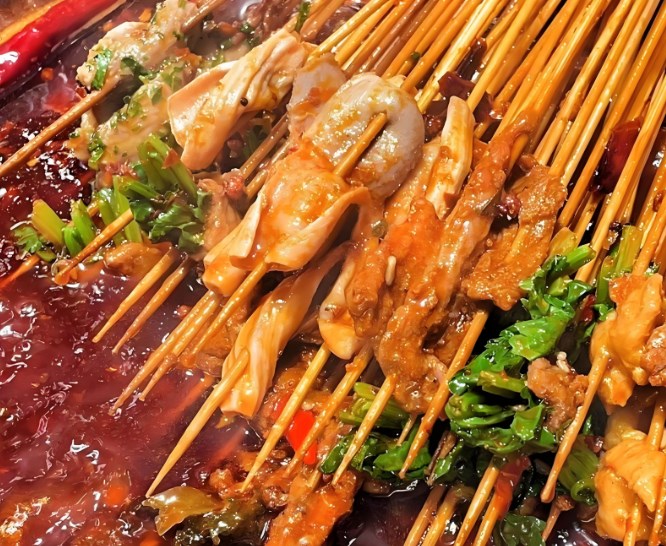 小签斤串串香火锅 小签斤串串香火锅