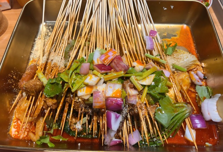 签范儿臻香串串加盟