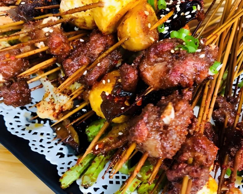 乐山大众串串香加盟